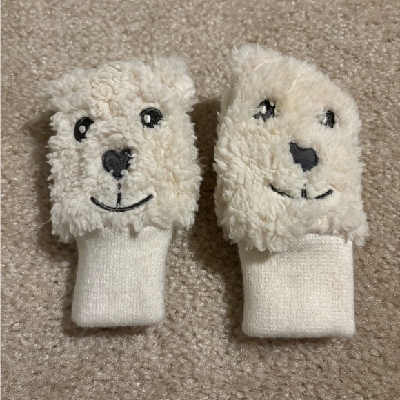 GAP Baby LOT Cream Fleece Hoodie and Onesie - Picture 4 of 9